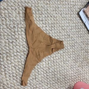 Commando low rise thong